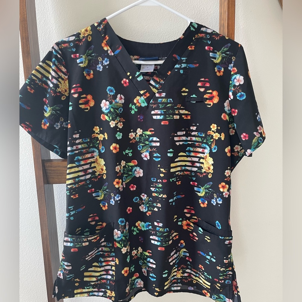 Floral Scrub Top